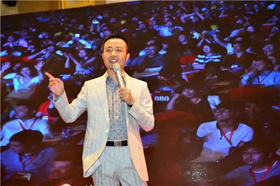 “传销之父”俞凌雄：在幸孕链暴跌99.99975%后，再战STO