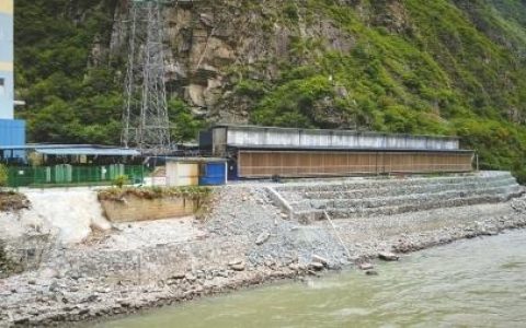 大渡河上违建比特币矿场追踪：矿场主投资千万一年回本