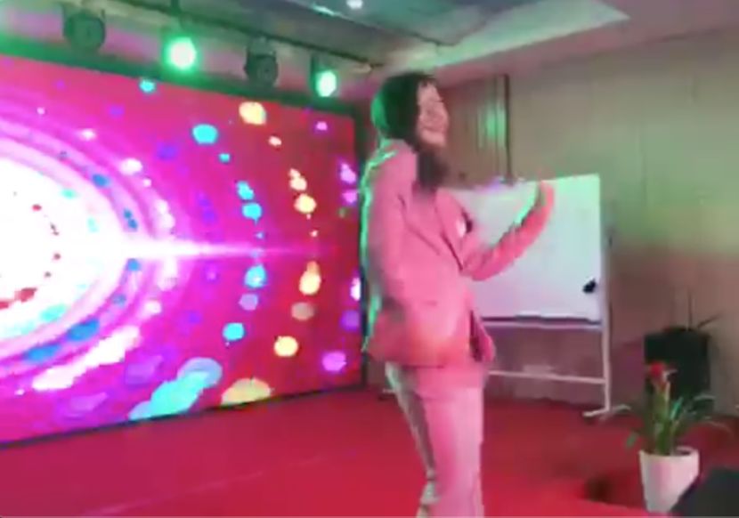 《三桃演义》第五回：俞凌雄的跨国黑白学院