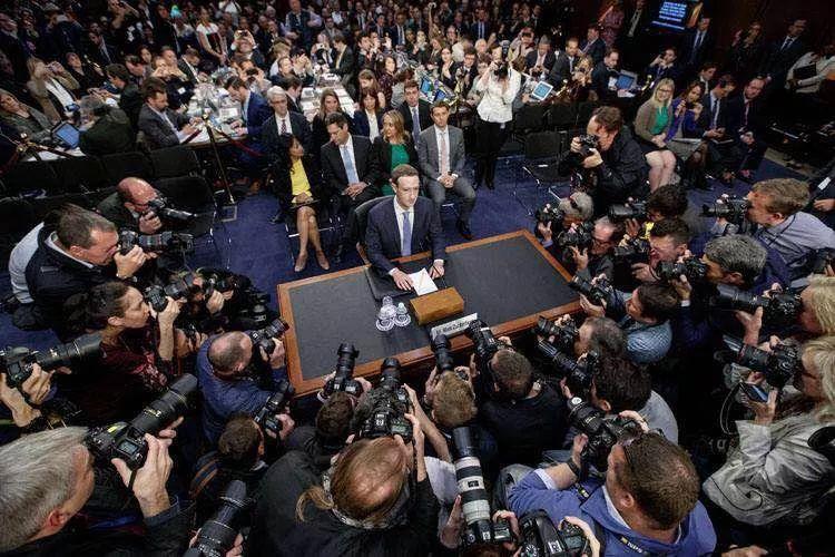 困局、求变、统治，揭露 Facebook 发币心路历程