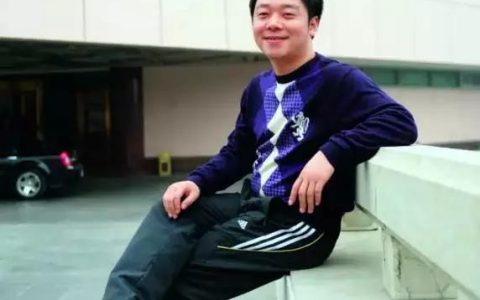 回顾冯鑫职业生涯：曾自称“混子”，从巅峰到坠落