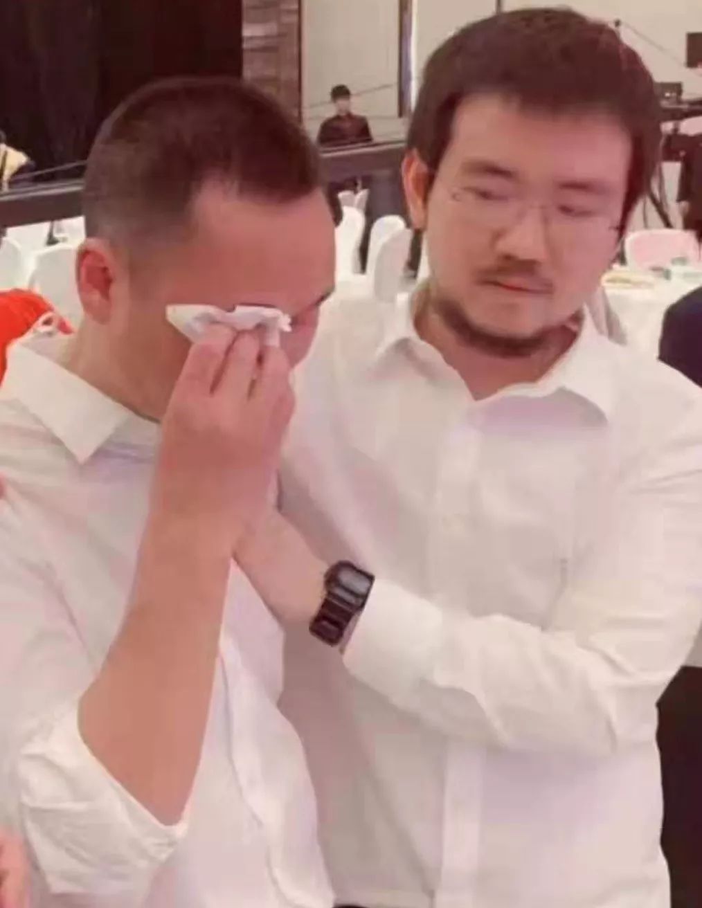 比特大陆上演夺门案：詹克团被踢出局，吴忌寒王者归来