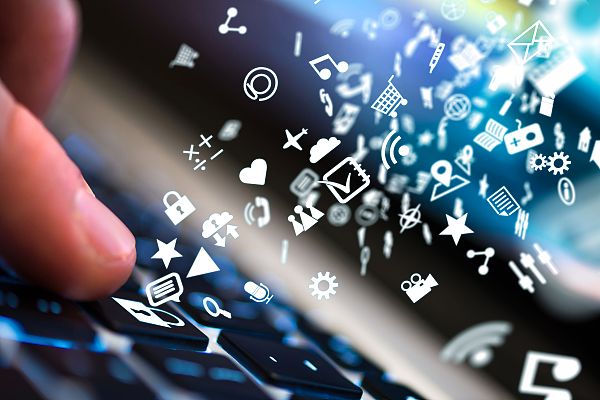 如何开发日均吸引100万活跃用户的DApp？先收藏再看！