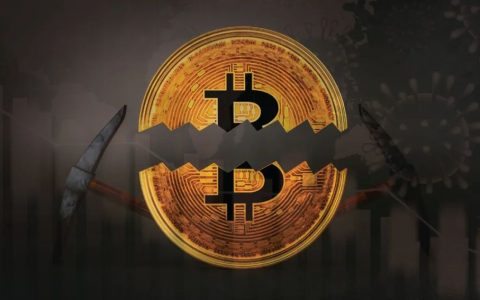 比特币减半前夜：币价破万，矿机厂商却在5折大清仓，狂热背后危机四伏？