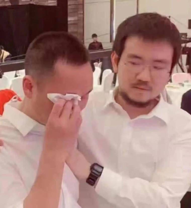 比特大陆内斗再升级：员工签新合同，资产正向重庆转移