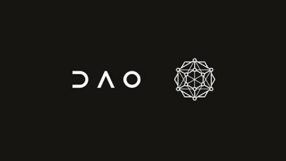 DAO 正在吞噬世界